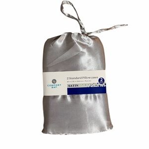 Comfort Bay Satin Pillowcases in Shimmering Silver